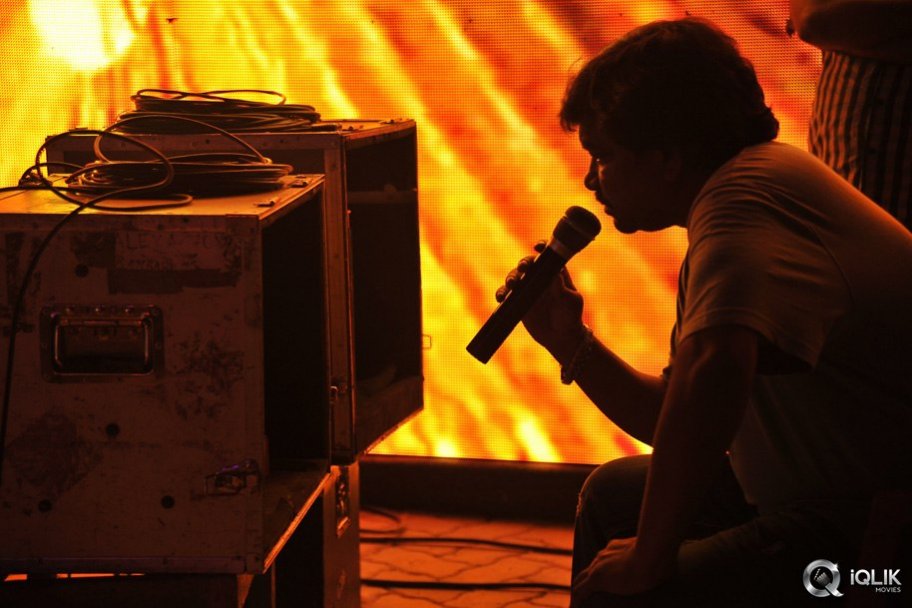 Govindhudu Andari Vaadele